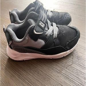 Toddler boy stride rite sneakers